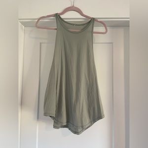 Lululemon Tank Top, Size 8, Green